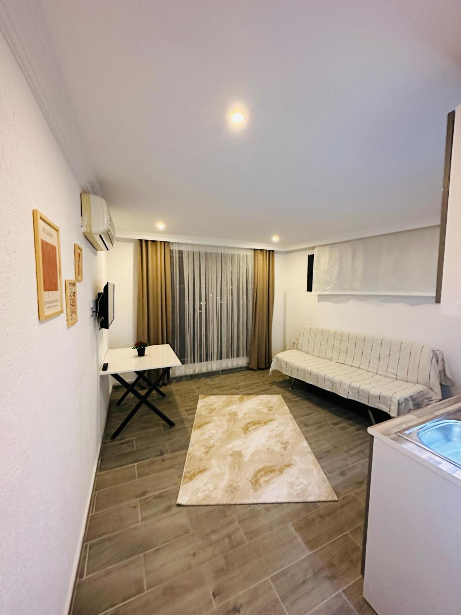 9 House Aparthotel เฟทิเย ภายนอก รูปภาพ